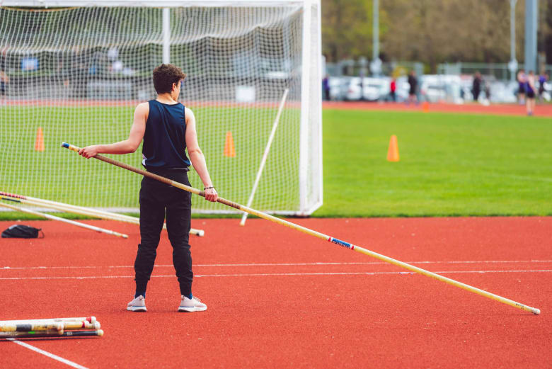 pole-vault-vladvictoria
