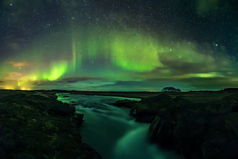 Web_image-Icelandair_Snorri_Þór_4_Aurora_Búrfell_og_Á_Panorama1_(1)-fresh